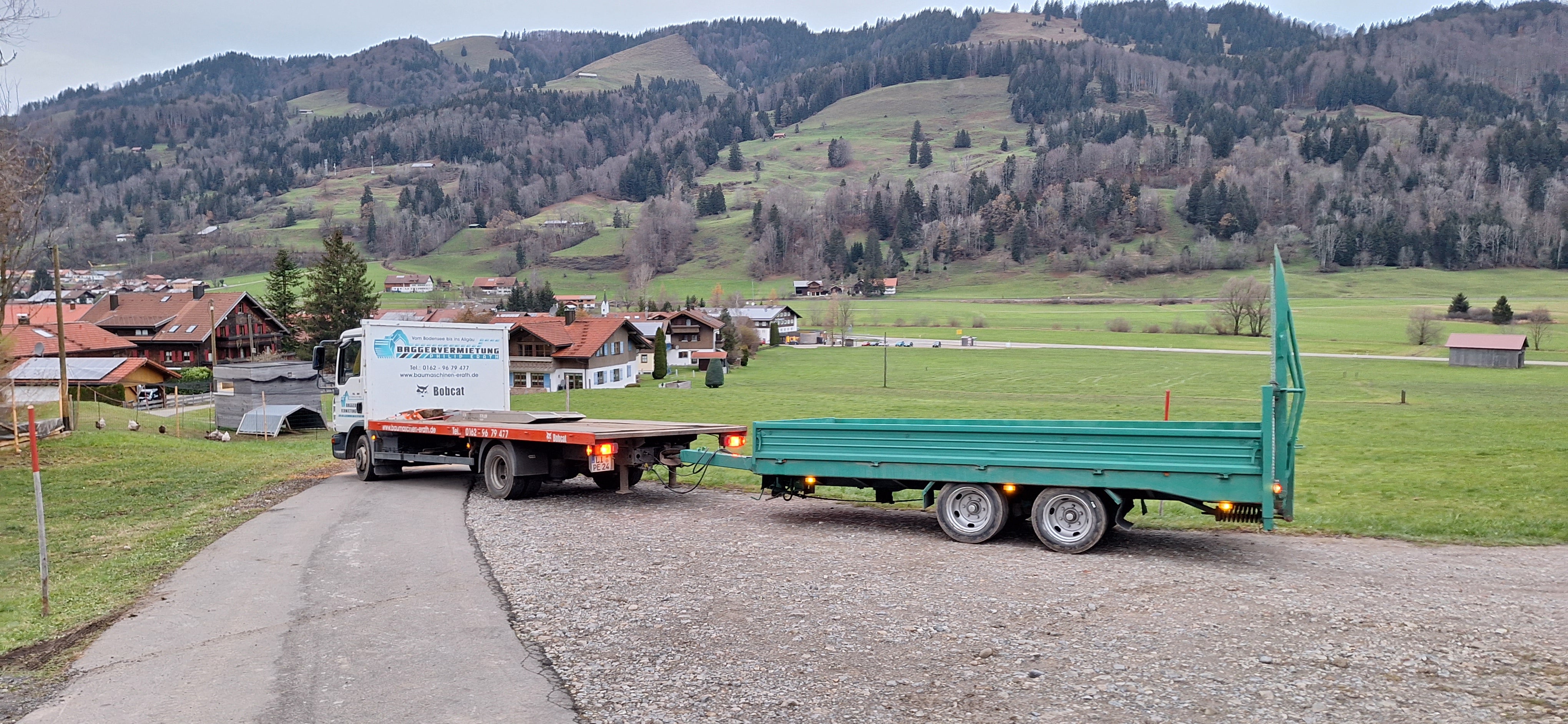 MAN 7,49 t Baumaschinen-Transporter & 11 t Tieflader mieten