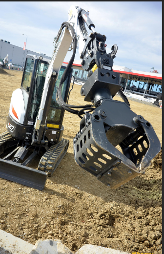 Bobcat E27 Minibagger mieten – 2,7 t, Powertilt, ab 105 € netto/Tag – 4
