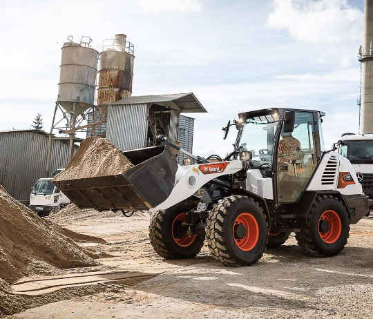 Bobcat L75 / L85 oder Wacker Neuson WL70 Radlader mieten – ab 110 € netto/Tag – 4