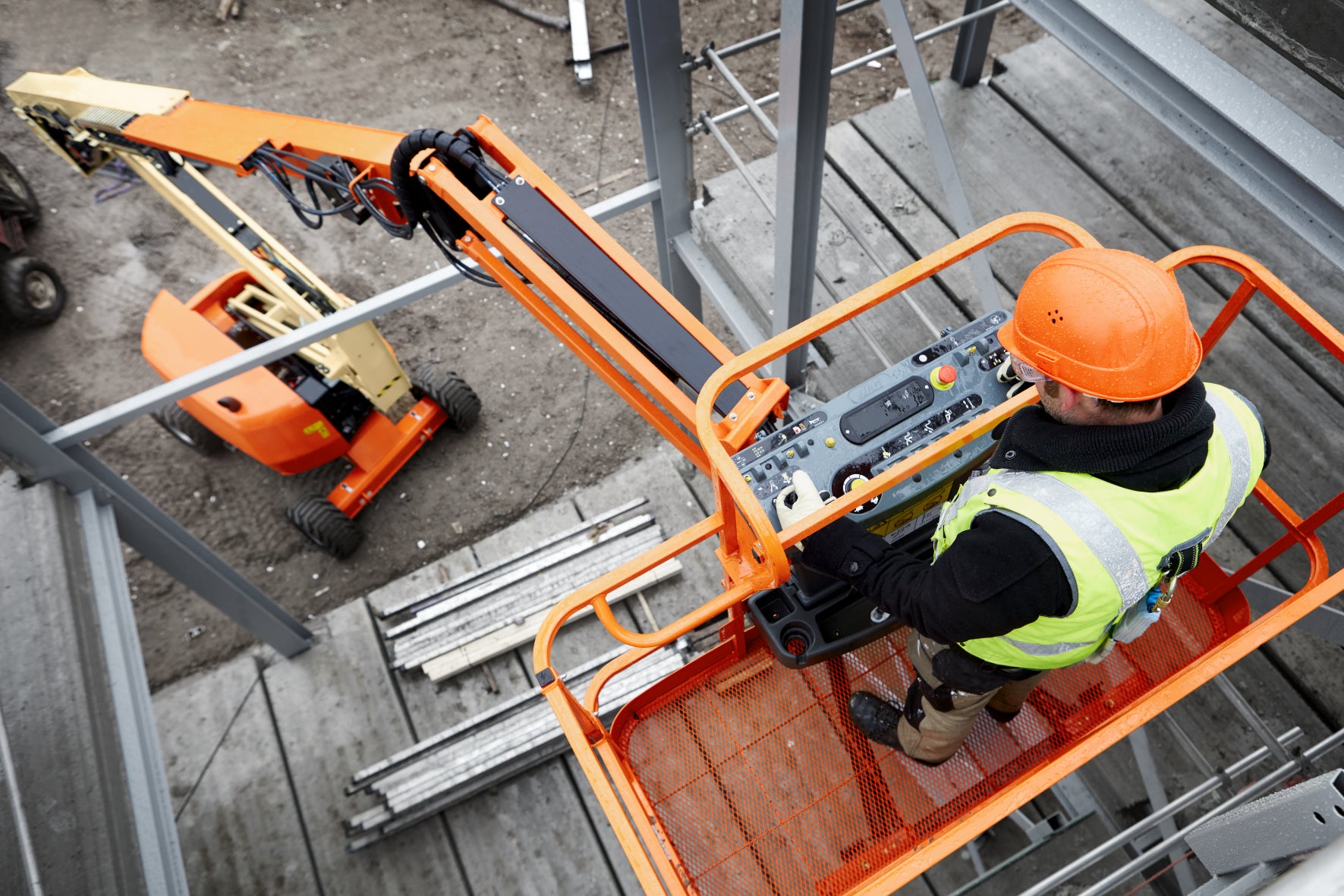 Gelenkteleskoparbeitsbühne mieten - Diesel 18 m, JLG 520 AJ, Allrad – 2