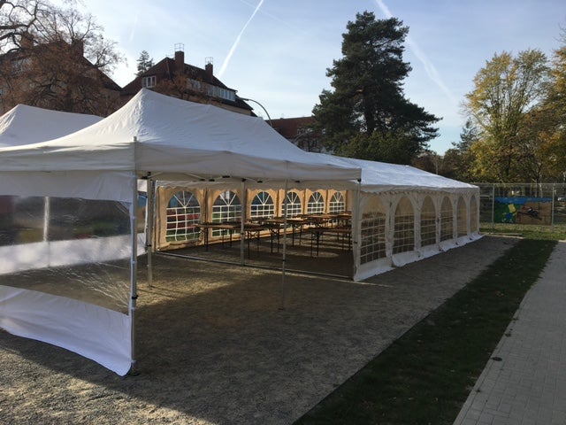 Partyzelt 5x10 m & Festzelt 6x12 m mieten – Falt-Pavillon 3x6 m, weiß, wasserdicht – 4