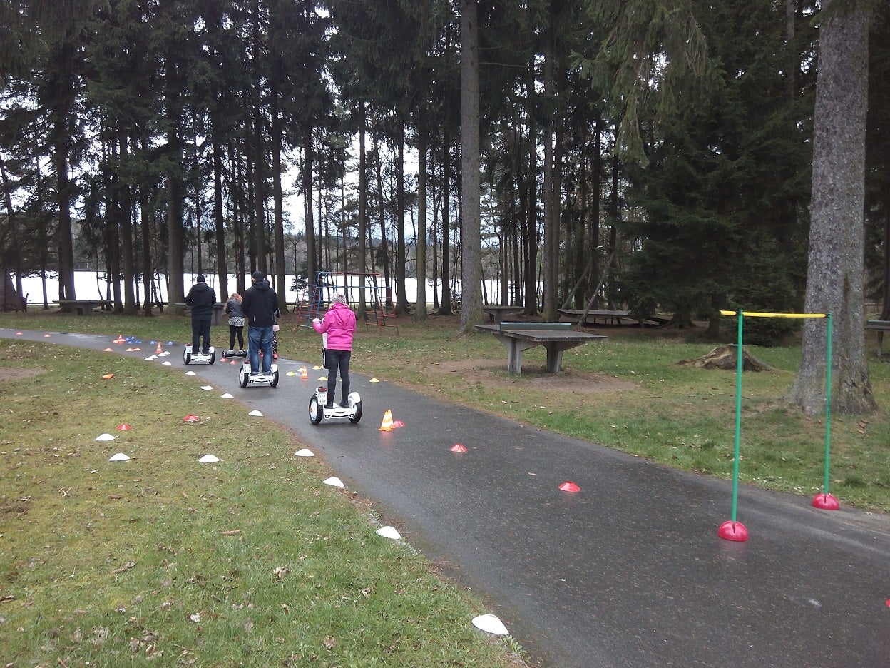 E-Fun-Parcours mieten – Segway, Hoverboard, E-Kart & E-Einrad für jeden Anlass – 4