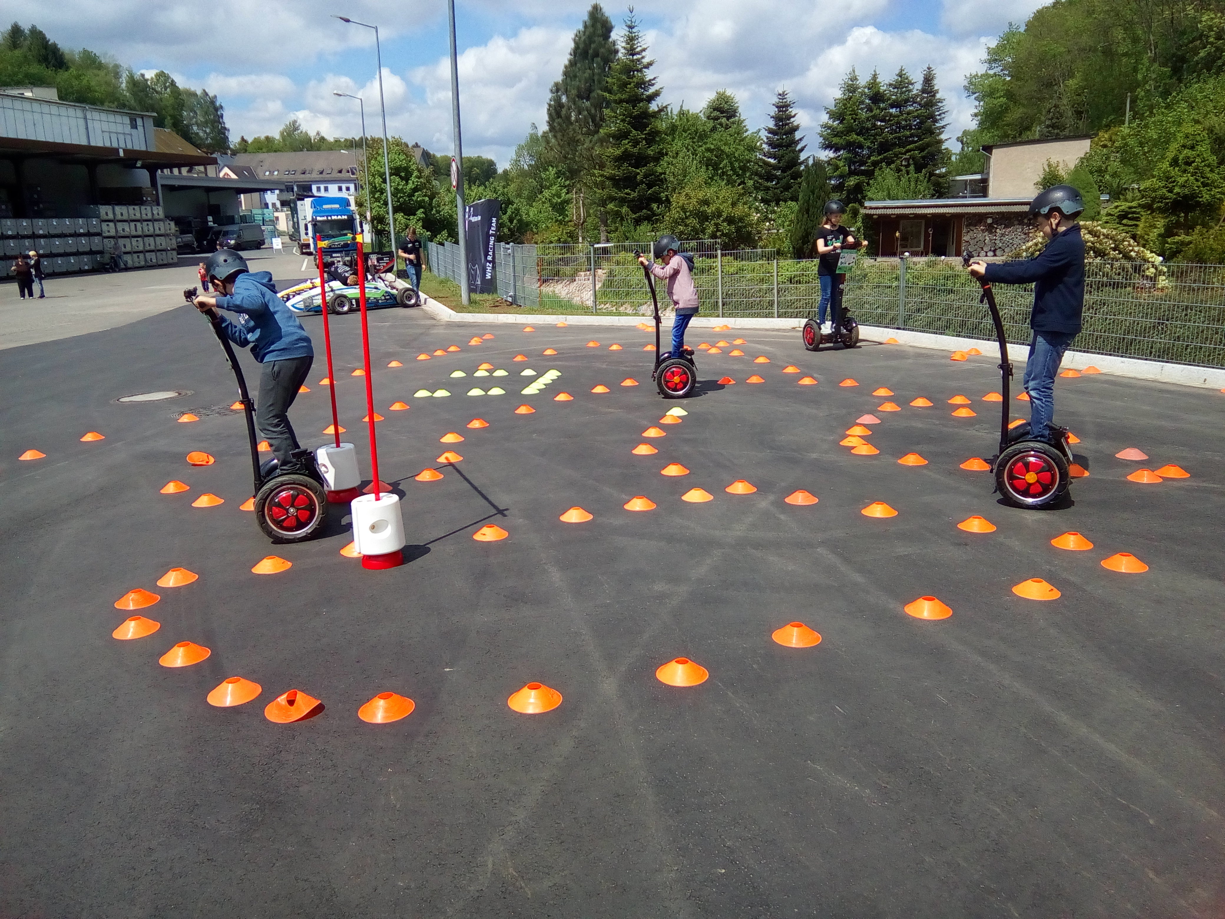 E-Fun-Parcours mieten – Segway, Hoverboard, E-Kart & E-Einrad für jeden Anlass – 2