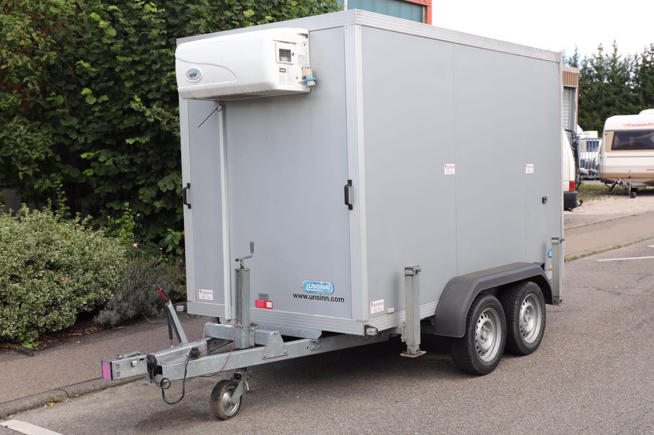 Kühlanhänger TY 80 mieten – 1.600 W Kälteaggregat, 230 V, 3,0 x 1,5 m