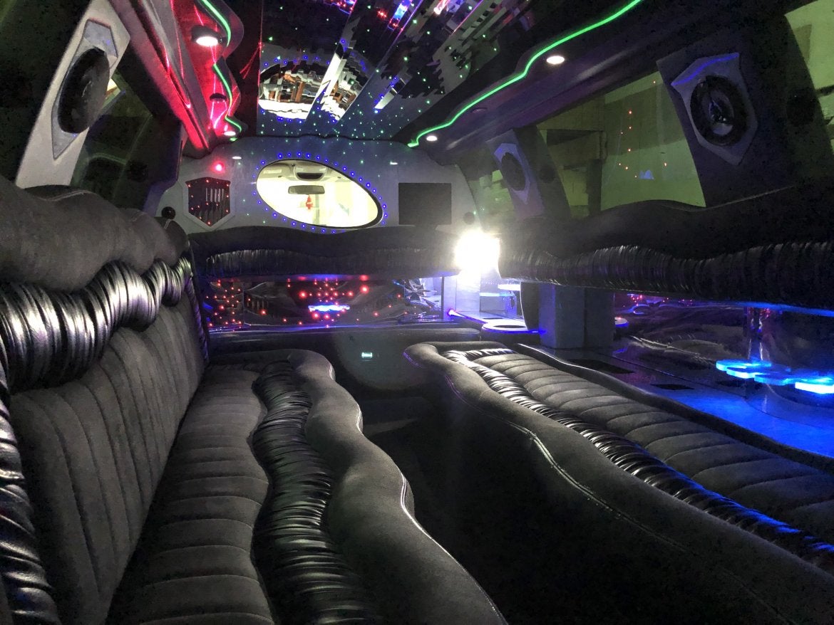 Hummer Stretchlimousine mieten - fast 12 Meter, Hochzeit & Junggesellenabschied – 4
