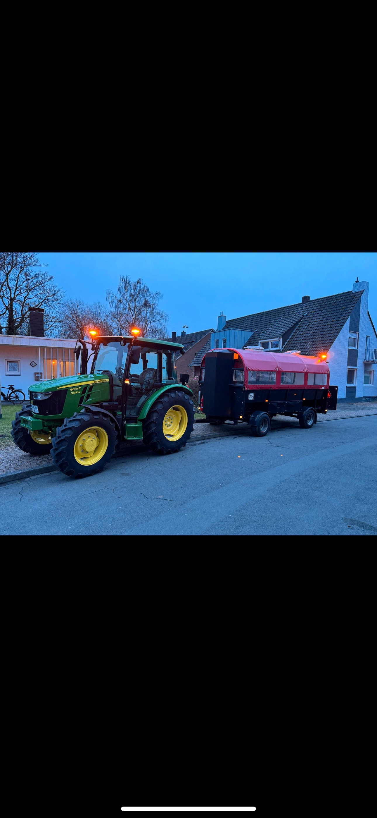 Planwagen mieten – professionelle Planwagenfahrt mit Traktor für bis zu 34 Personen