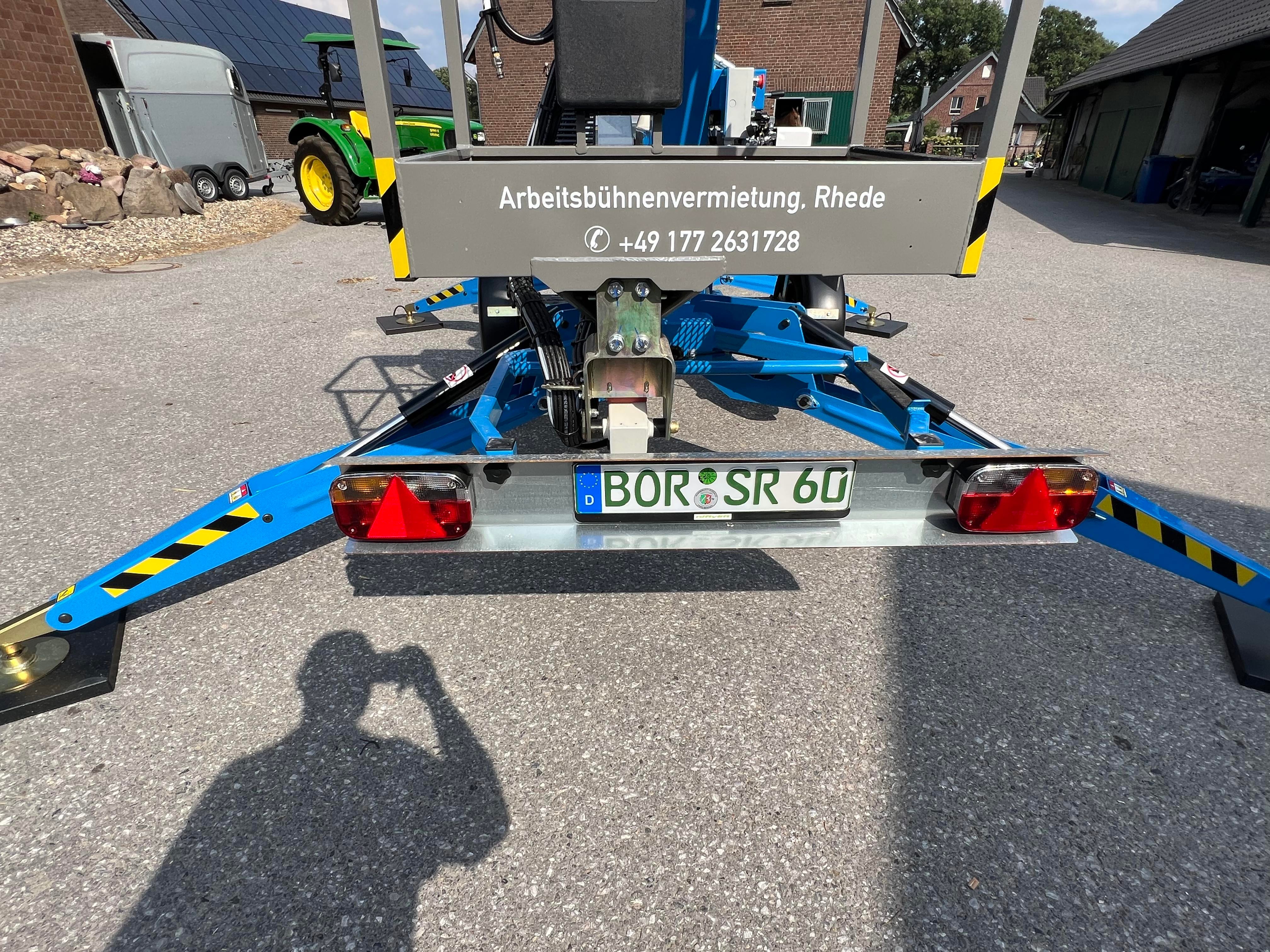 Anhängerbühne mieten – 12m Niftylift T120 Hubsteiger Teleskopbühne (Bj. 2022) – 2