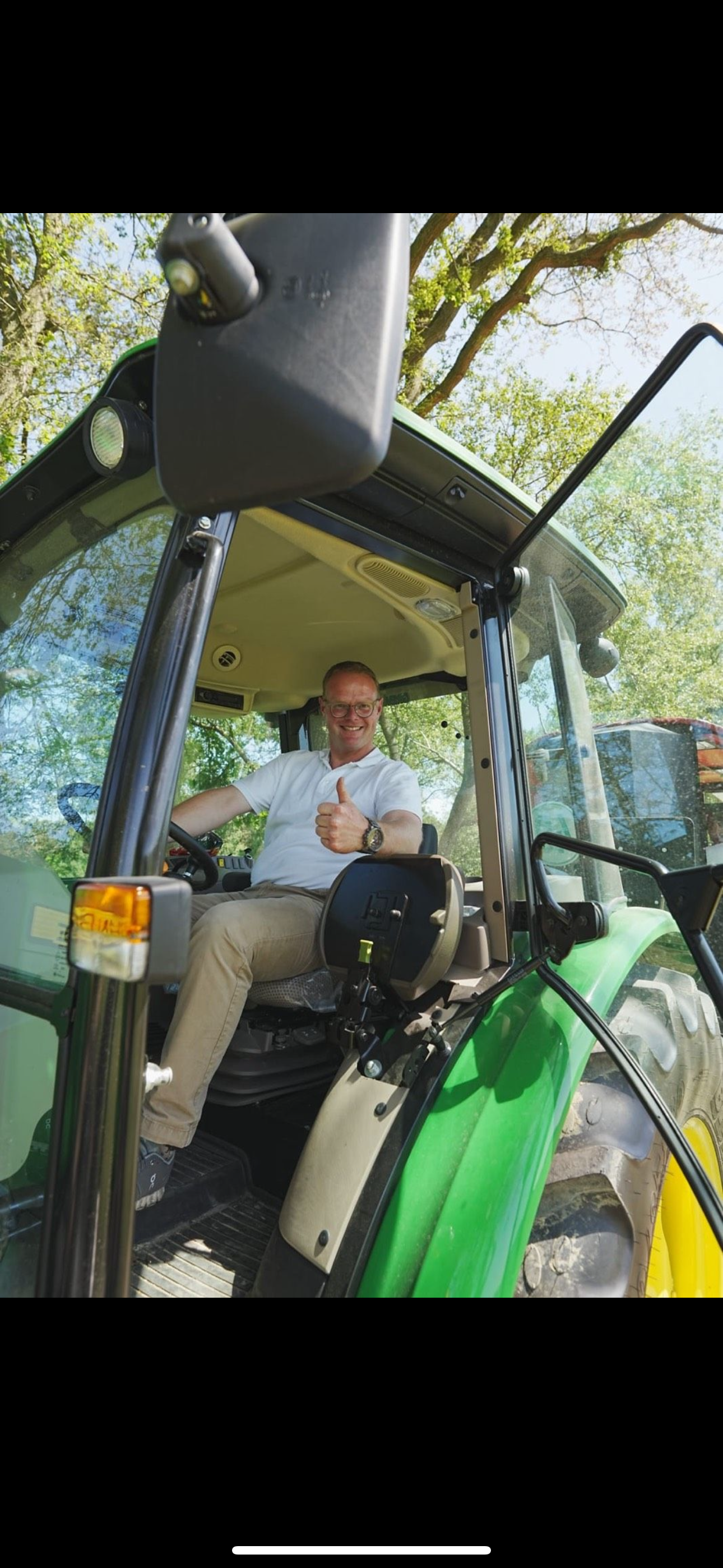 Planwagen mieten – professionelle Planwagenfahrt mit Traktor für bis zu 34 Personen – 4