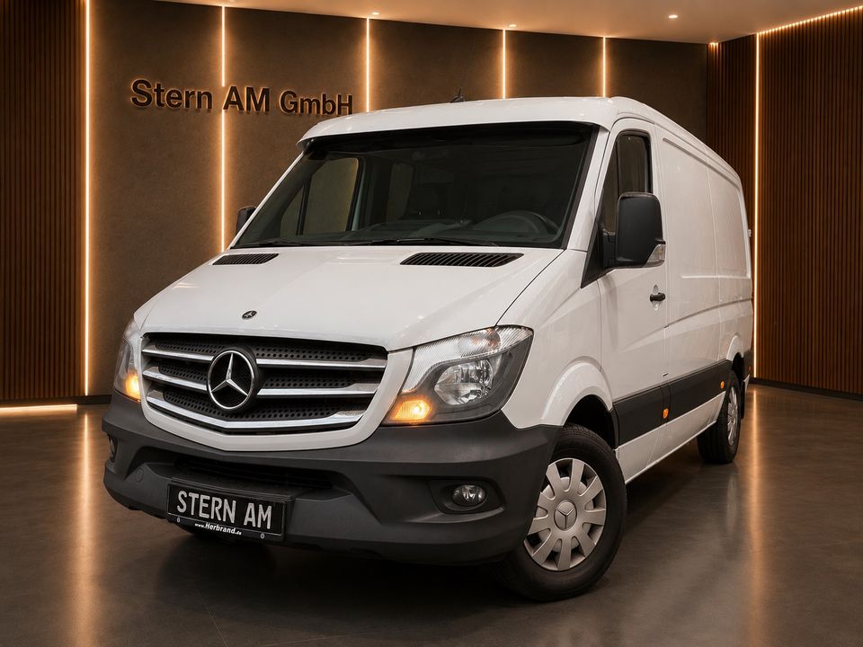 Mercedes Sprinter Transporter mieten in Bochum – 99 € pro Tag, 250 km inklusive