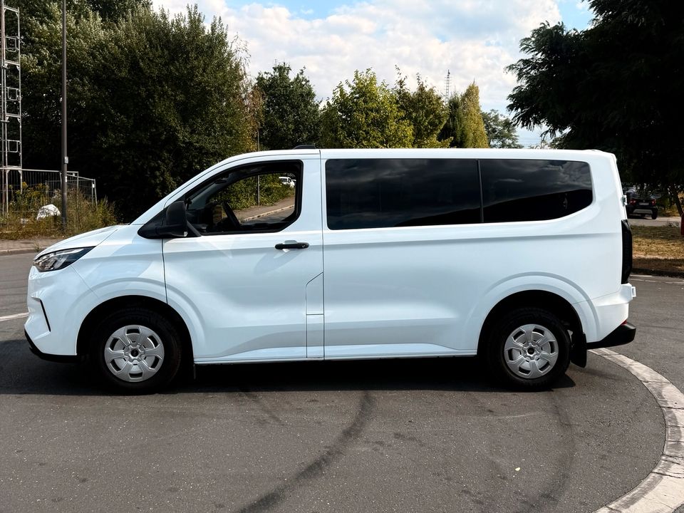 Ford Transit Custom 9-Sitzer mieten in Bochum – 99 € pro Tag, 699 € pro Woche – 4