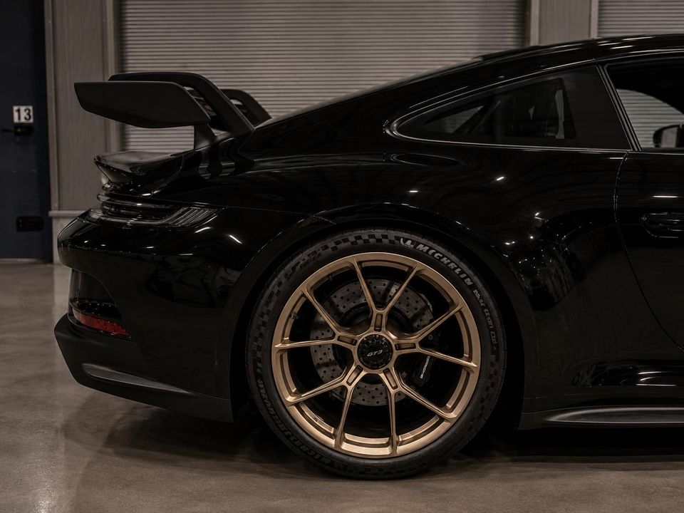 Porsche 992 GT3 mieten in Bochum – 510 PS ab 499 € pro Tag, 200 km inklusive – 3