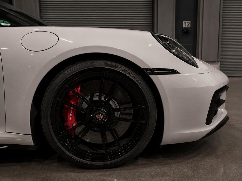 Porsche 992 Carrera GTS mieten in Bochum – ab 399 € pro Tag, 200 km inklusive – 3