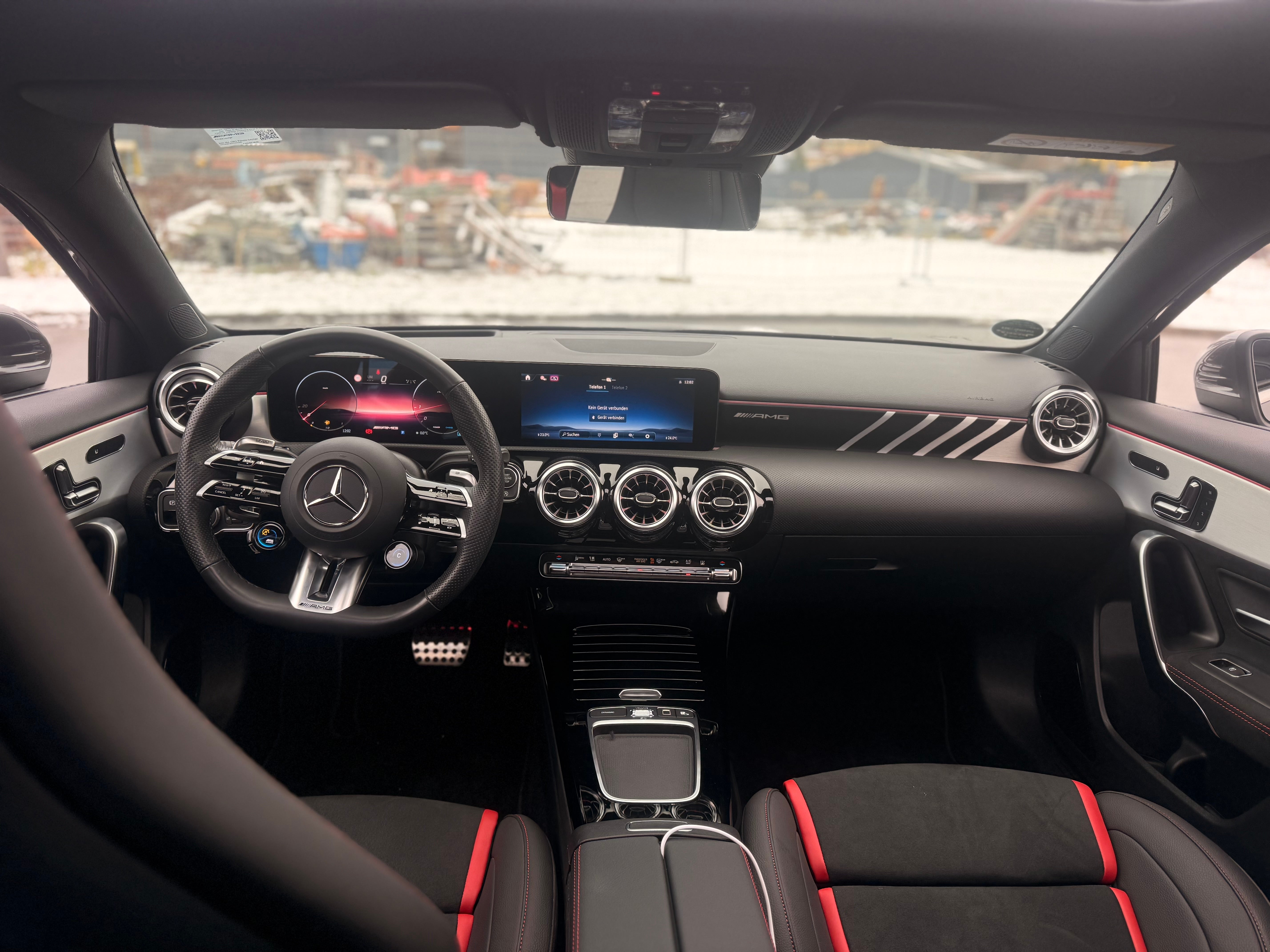 Mercedes-AMG A35 mieten – sportlicher Kompaktsportler – 4