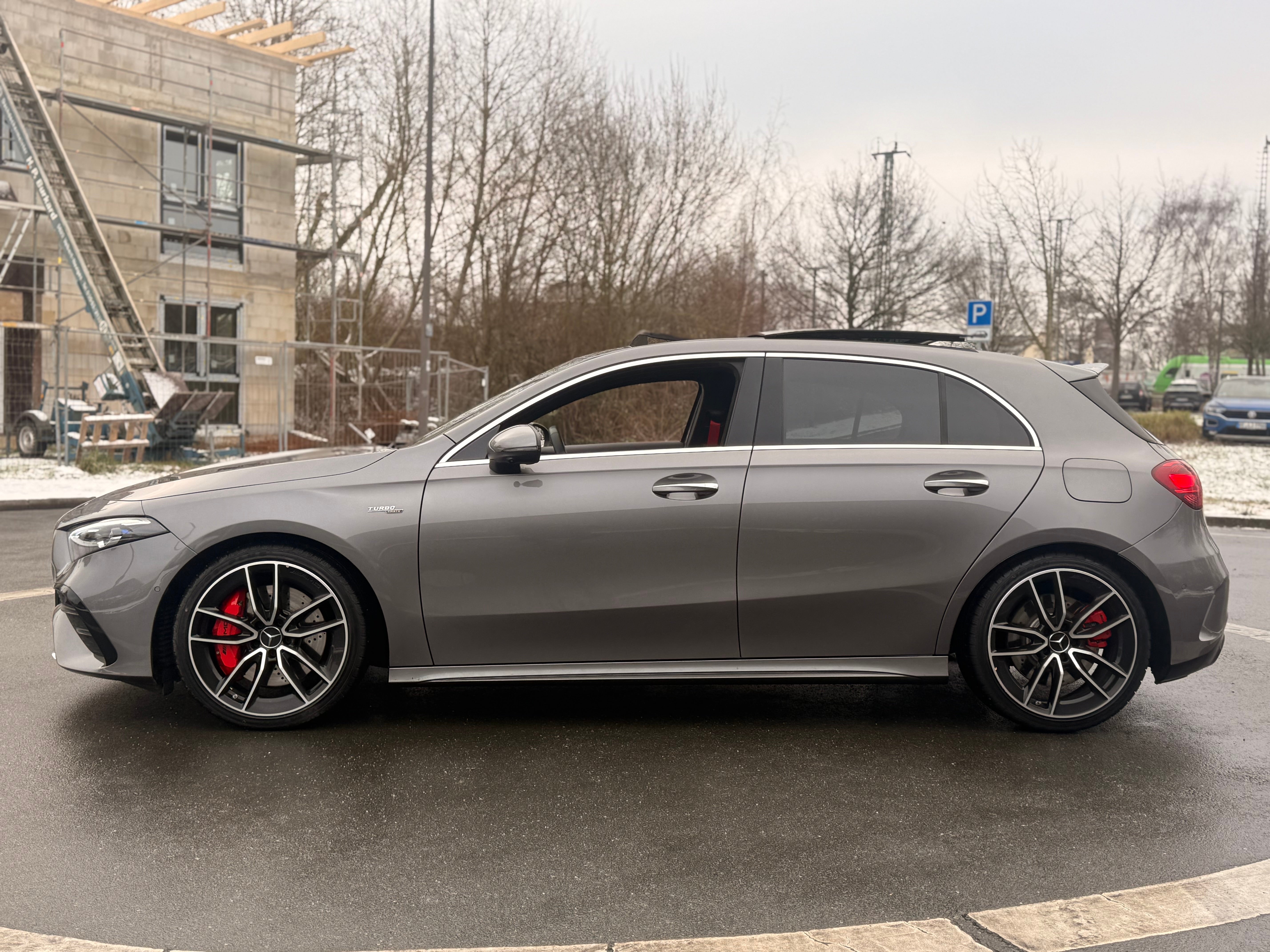 Mercedes-AMG A35 mieten – sportlicher Kompaktsportler – 2