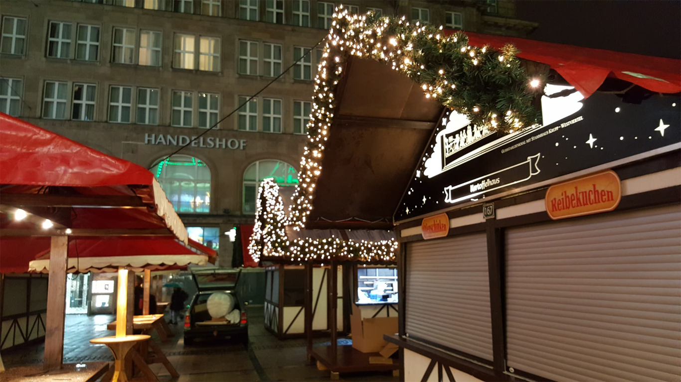 Gastrodorf & Weihnachtsdorf mieten – Eventgastronomie im Fachwerkdesign – 2
