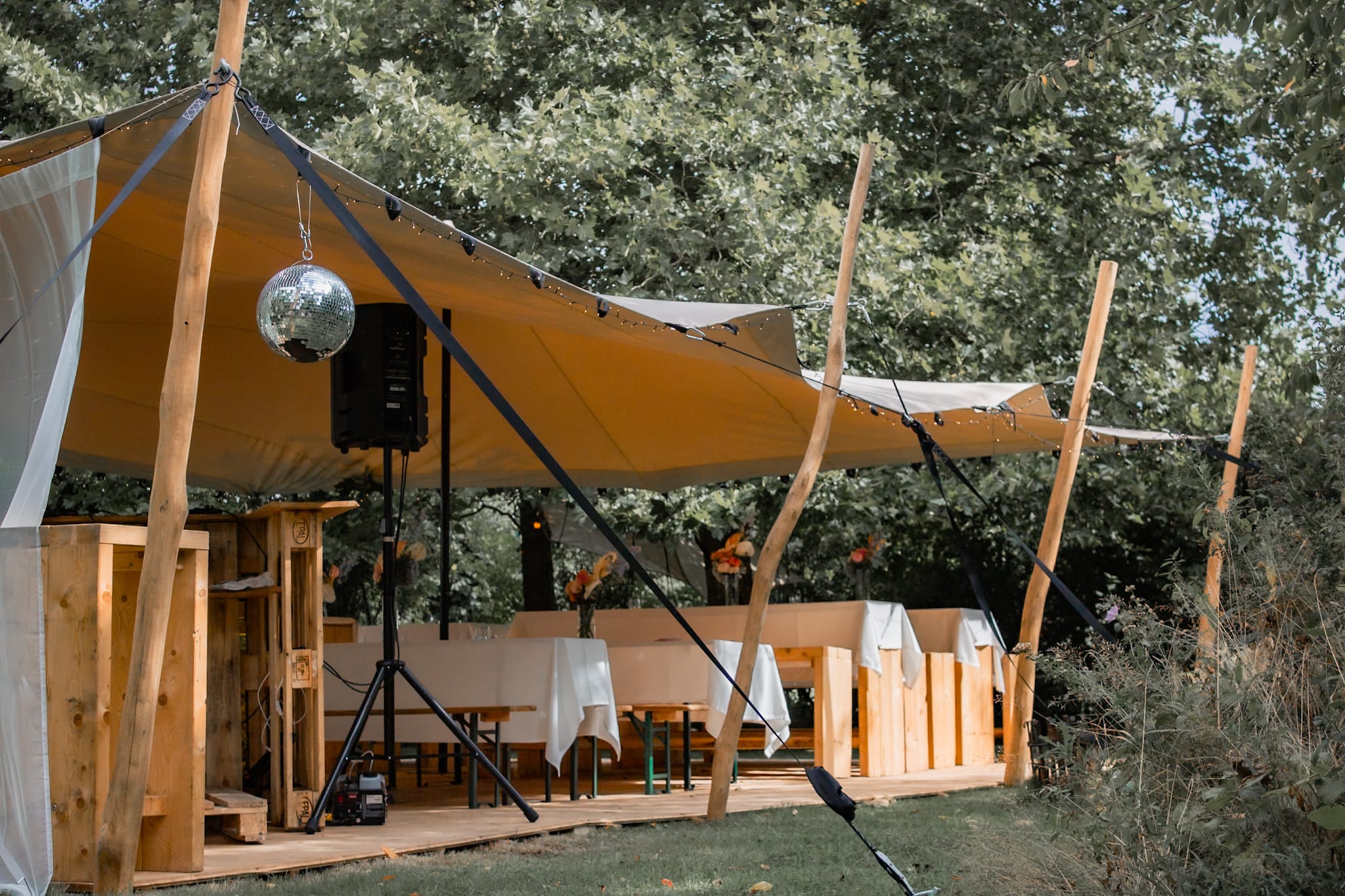 Stretchzelt 15×10 m (bis 100 Personen) mieten – OWL / Borgholzhausen, ab 1.050 € – 3