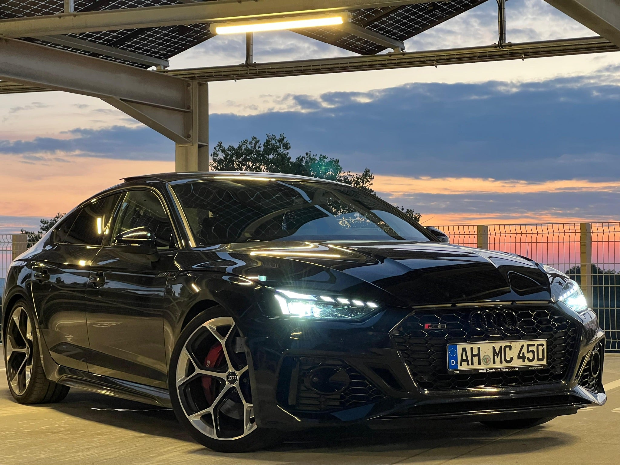Audi RS5 Competition Sportback mieten – 450 PS V6 Biturbo quattro Sportwagen