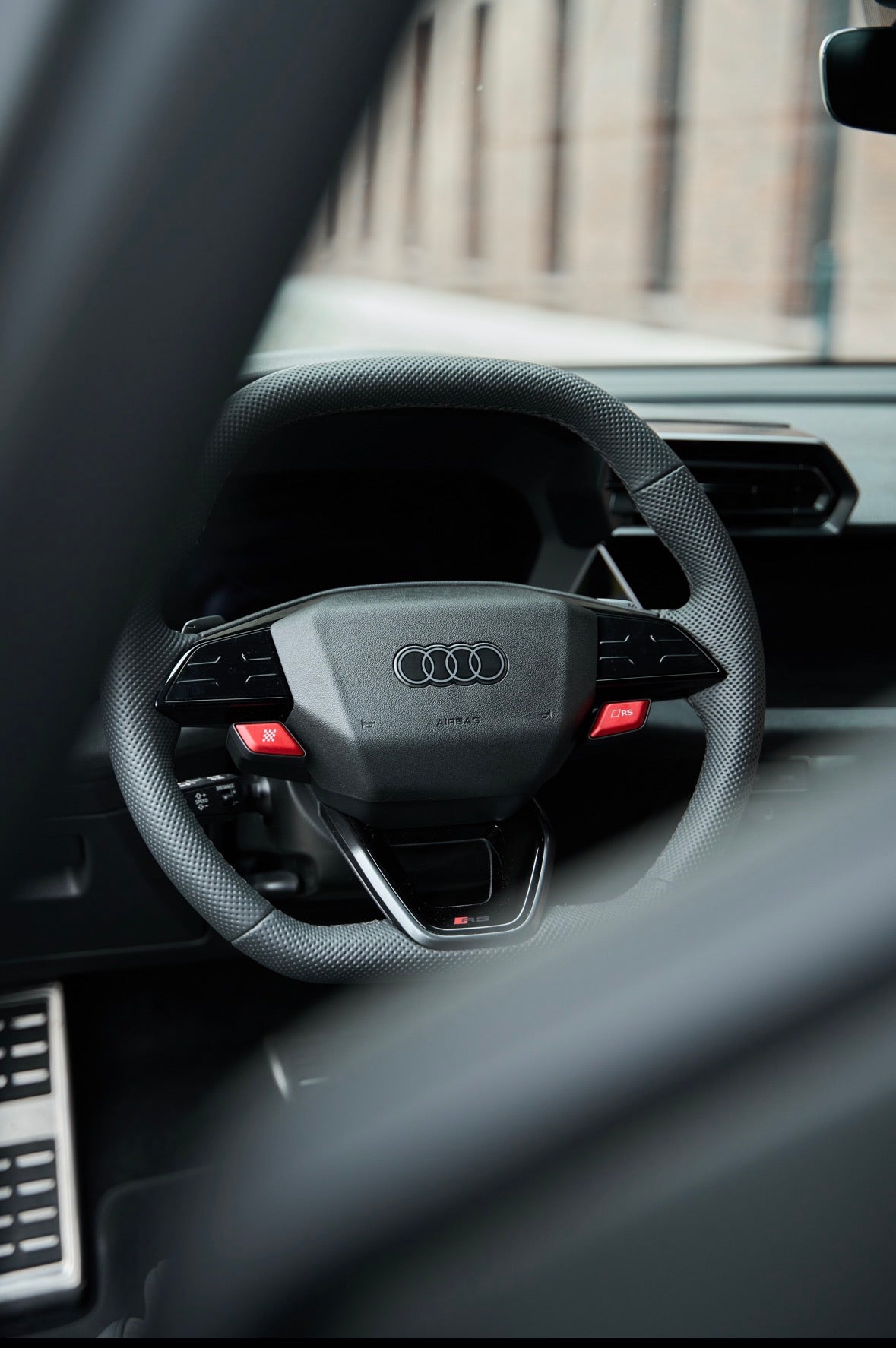 Audi RS3 8Y mieten - 2,5 TFSI Sportwagen leihen | 0-100 in 3,8 s – 4
