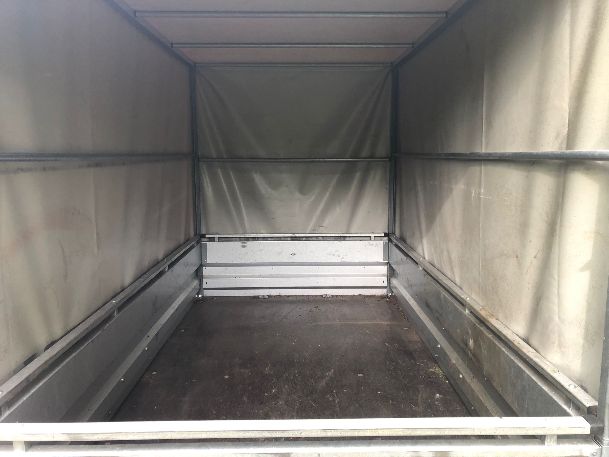 Anhänger 750 kg mieten – fahrbar mit B-Führerschein, 210 lang – 4