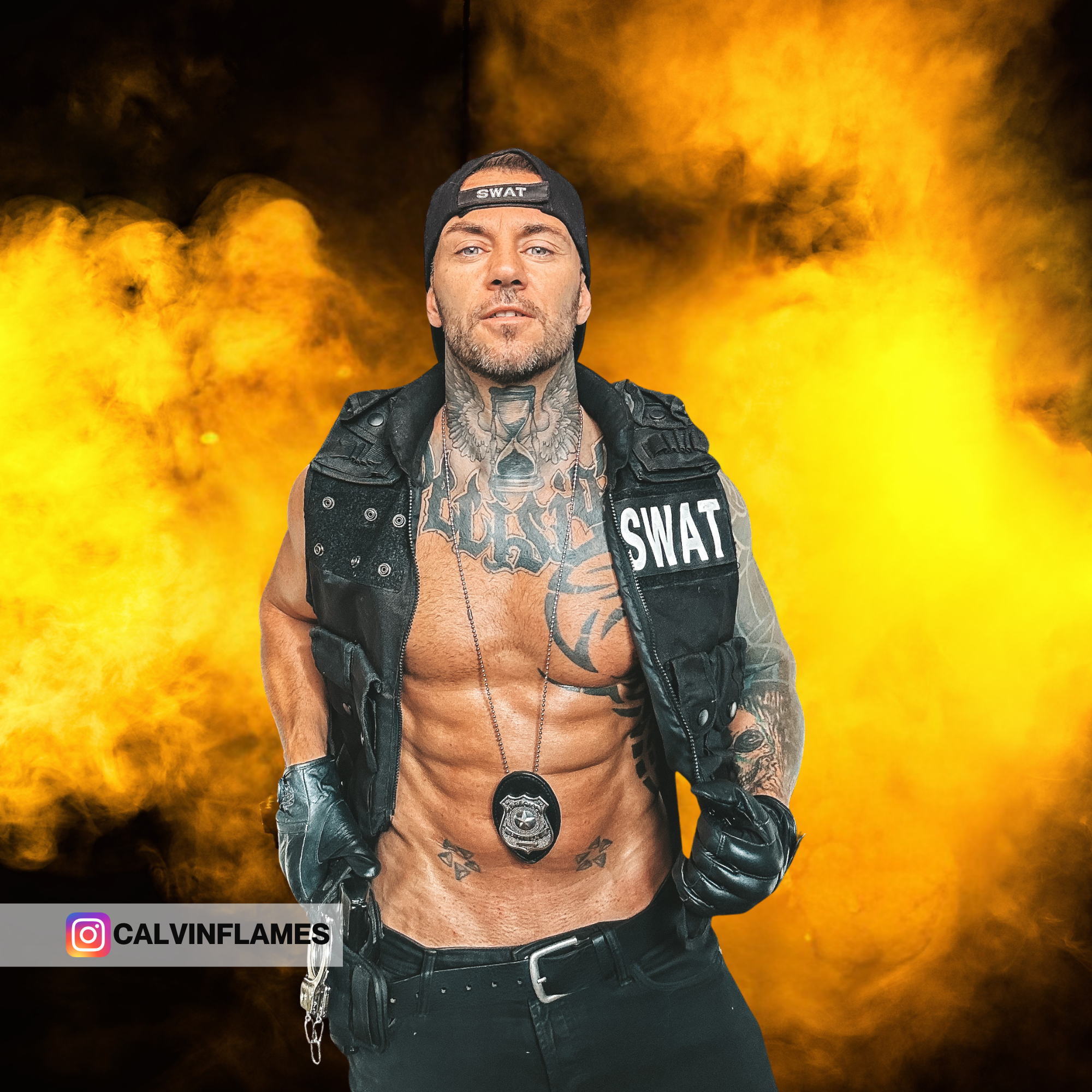 Stripper Calvin Flames buchen - Menstripper für JGA, Geburtstag & Mädelsabend