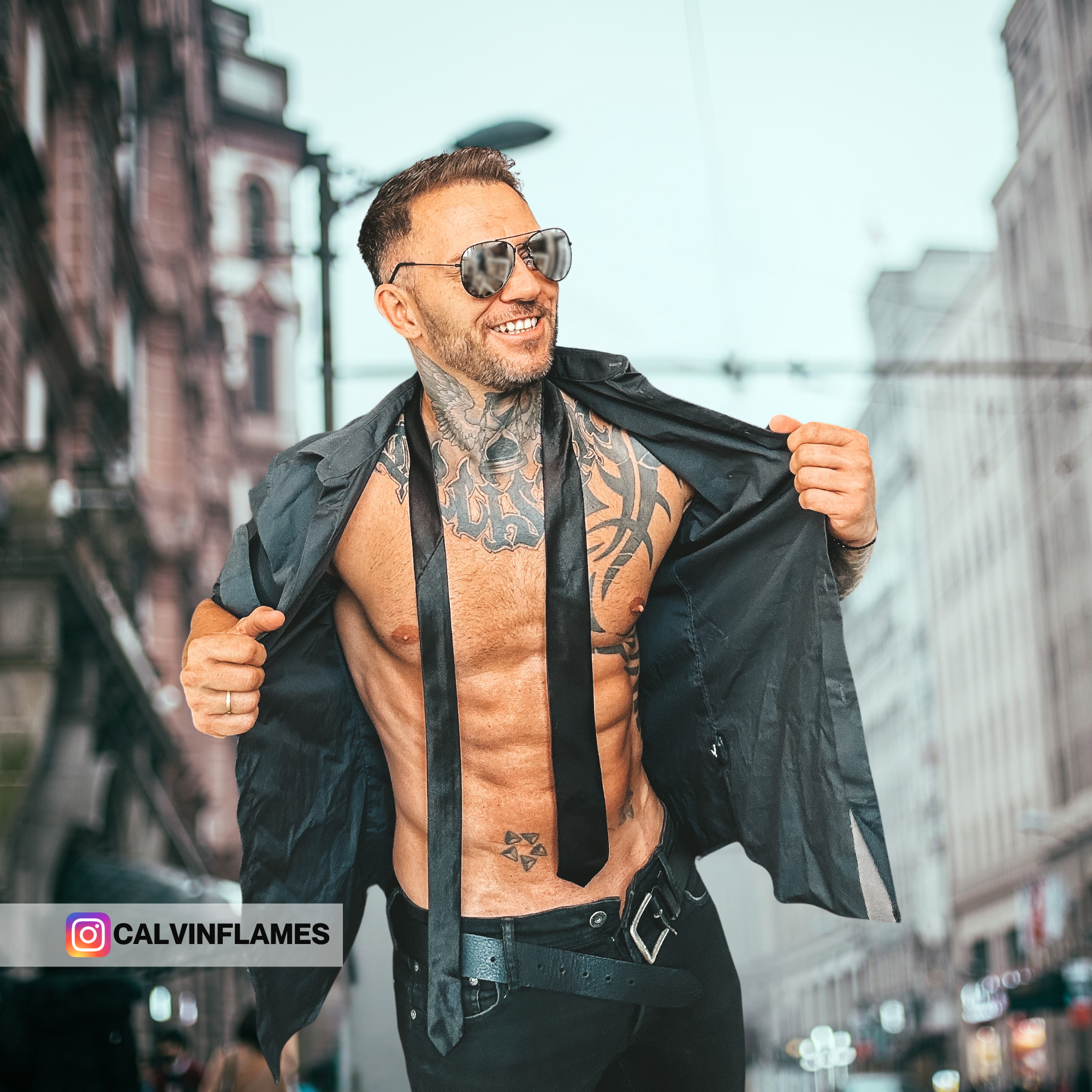 Stripper Calvin Flames buchen - Menstripper für JGA, Geburtstag & Mädelsabend – 4