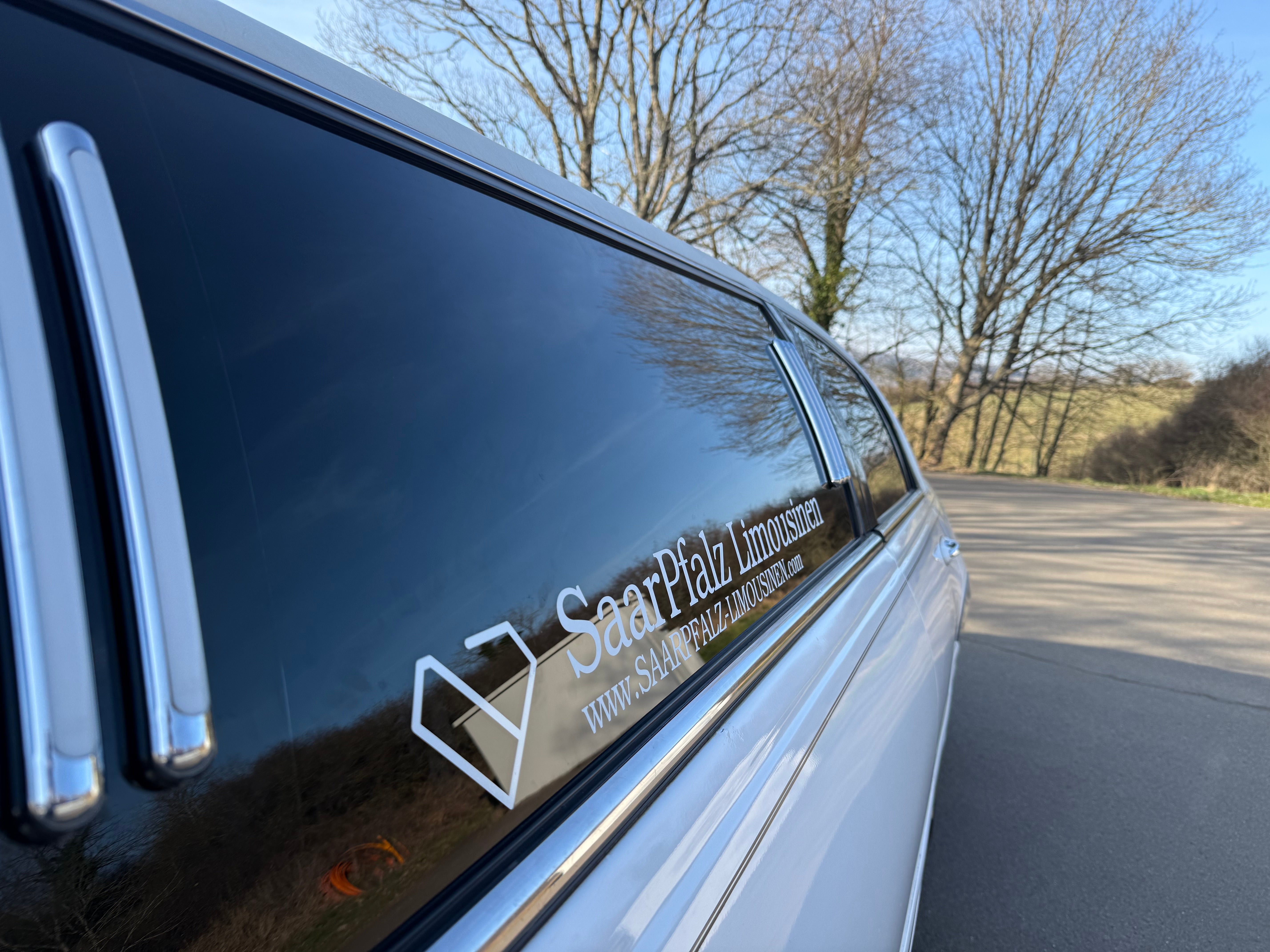 Stretchlimousine mieten im Saarland & RLP – 10% Rabatt, An- & Abfahrt 25 km kostenlos – 2