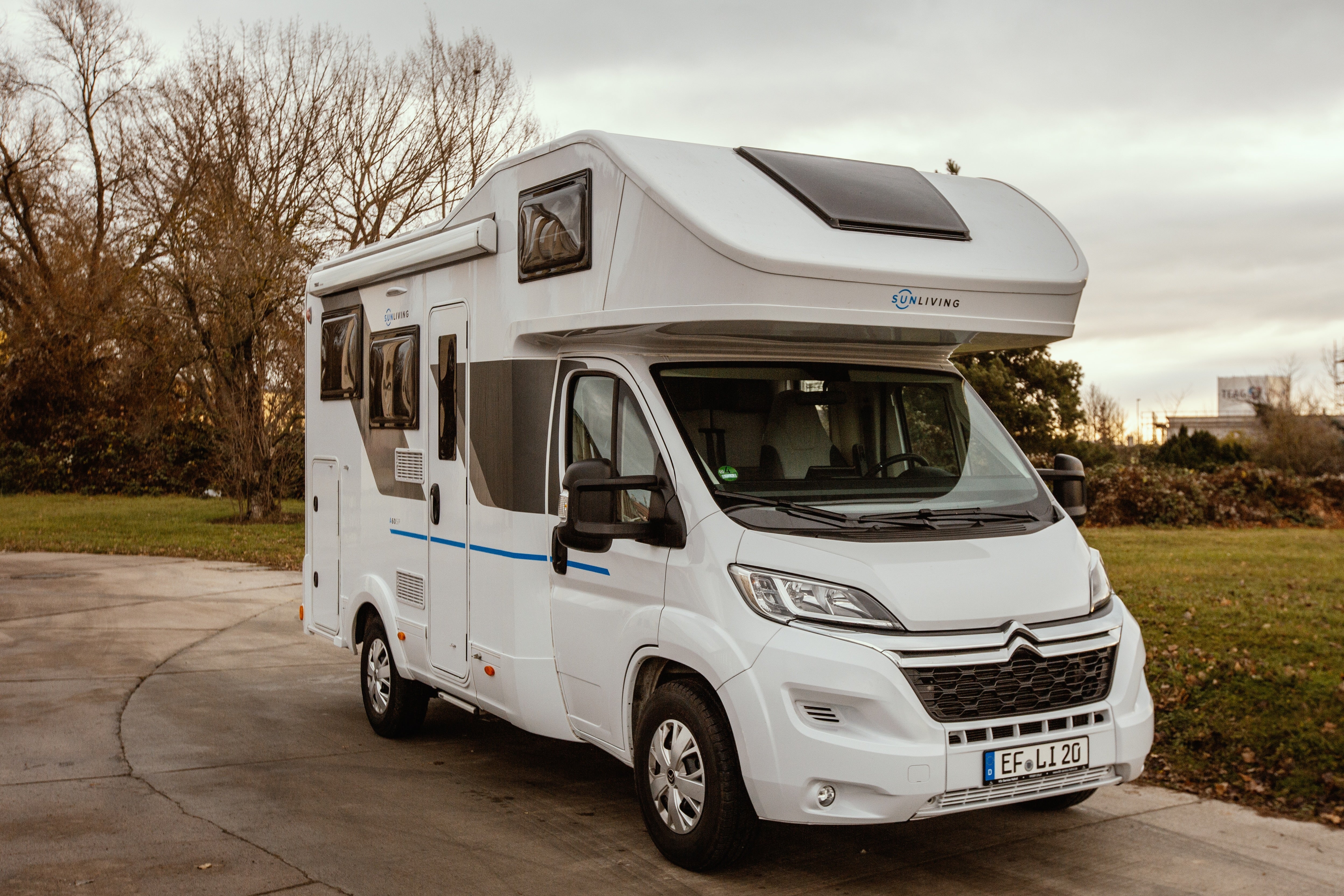 Wohnmobil mieten Erfurt – Sun Living A60SP "Irma", 4 Schlafplätze, unter 6 m