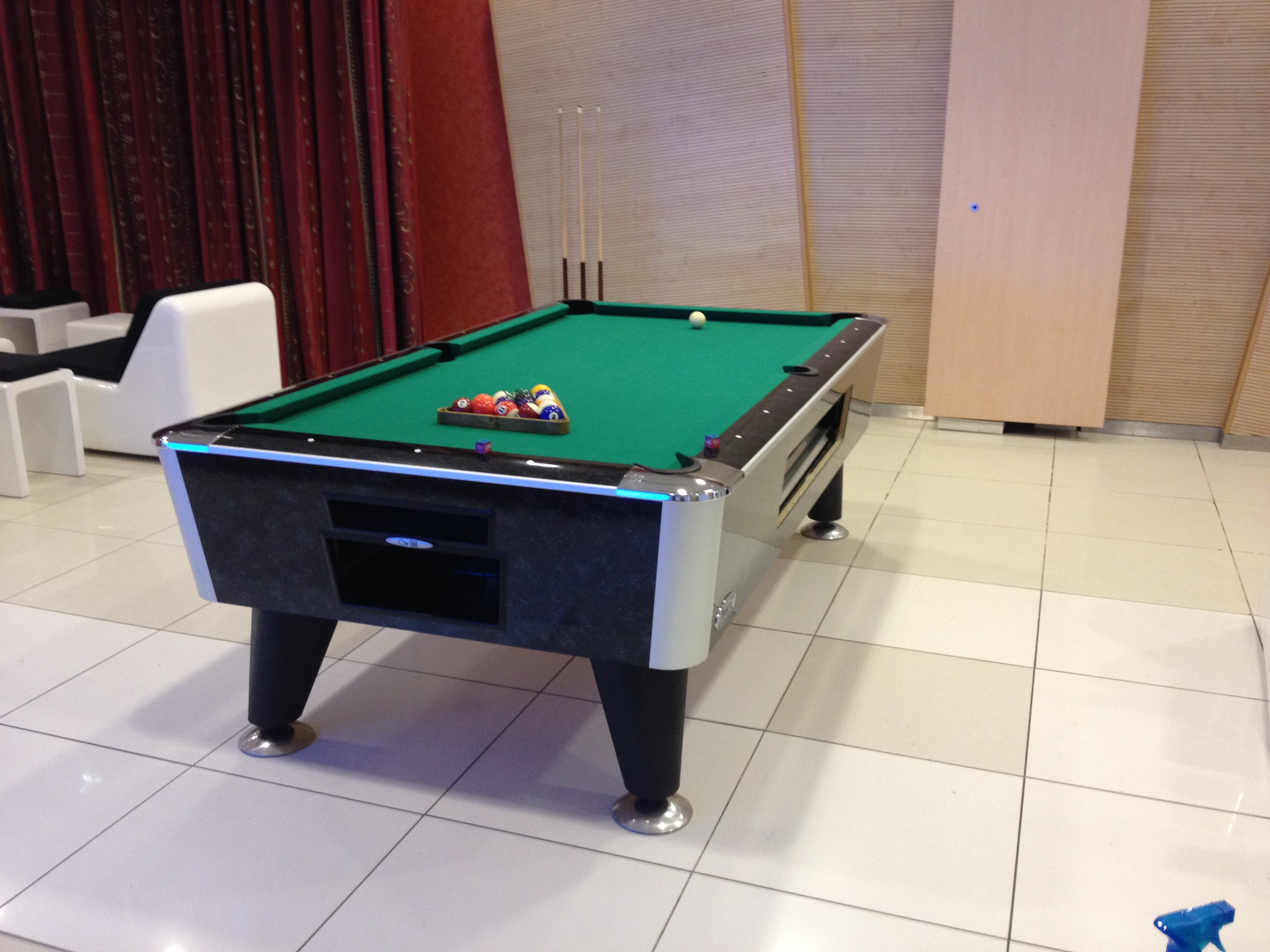Billardtisch mieten – Poolbillard mit Schieferplatte & Ballrücklauf inkl. Zubehör – 3