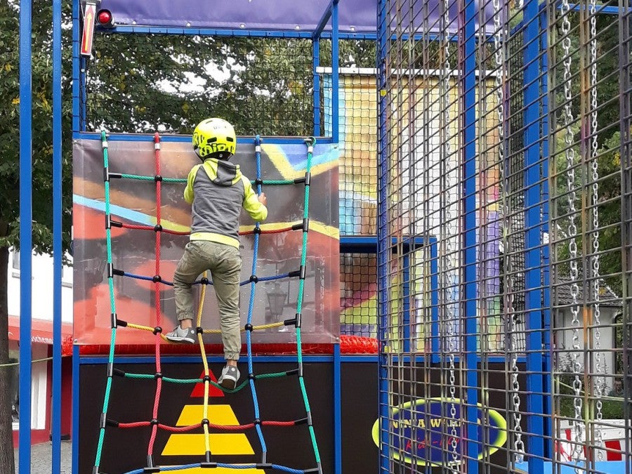 Ninja Warrior Parcours mieten - 45 m Kletter-Action für Kinder, bekannt aus dem TV – 3