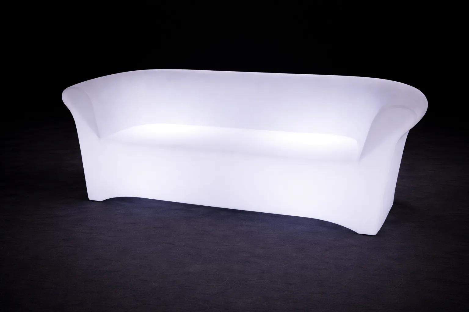 LED Sofa rund mieten – beleuchtetes Loungemöbel
