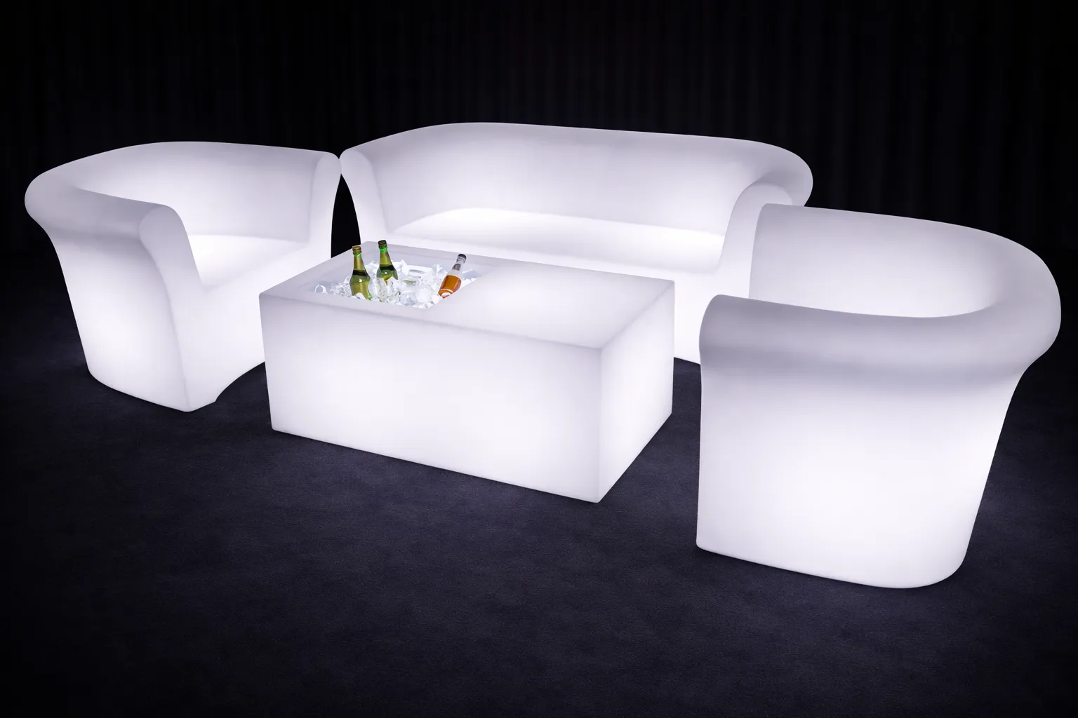 LED Sofa rund mieten – beleuchtetes Loungemöbel – 3