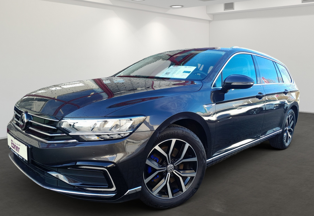 VW Passat GTE mieten – Plug-in-Hybrid Kombi mit viel Platz & Komfort