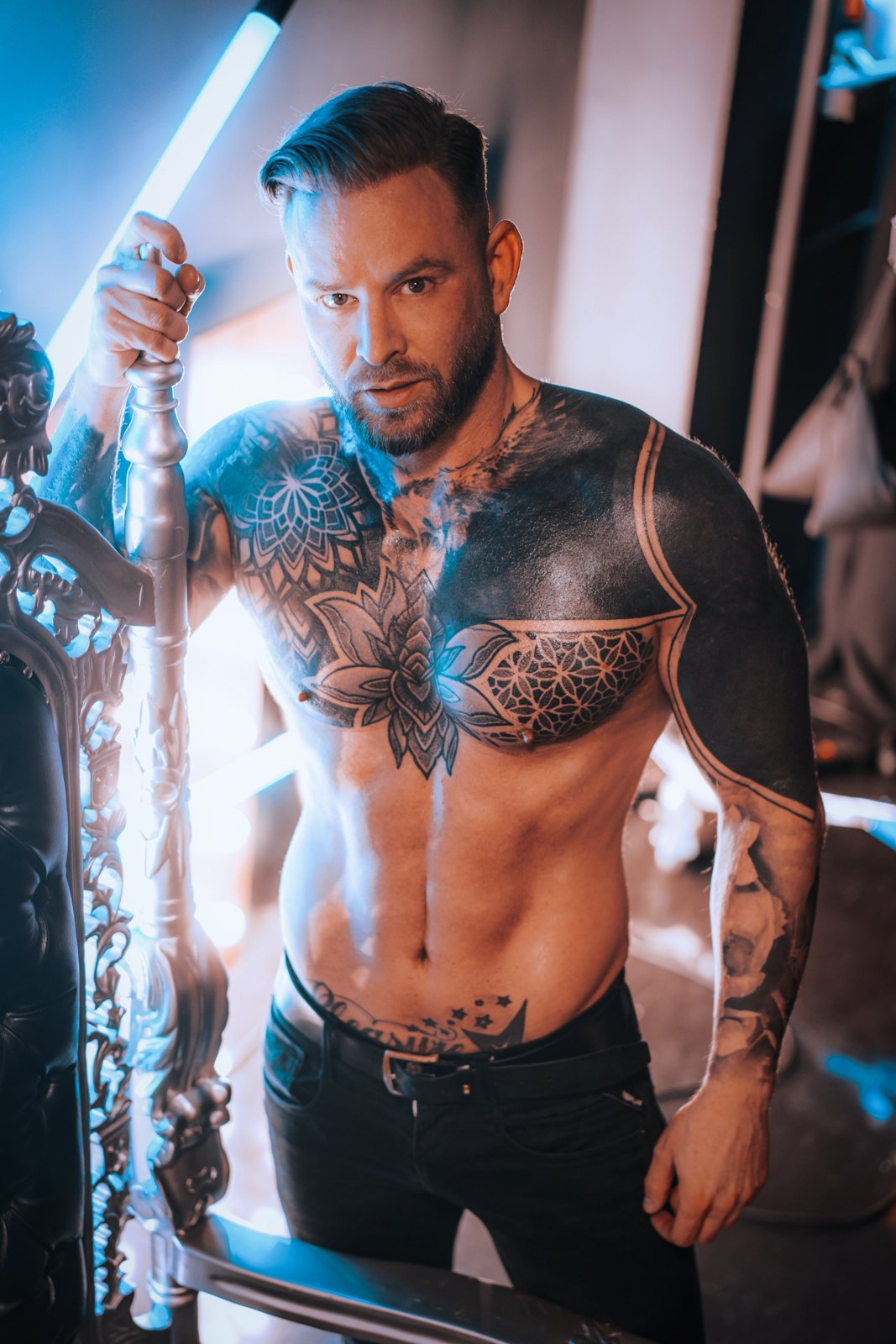 Stripper Johnny Juice buchen - Supreme Manstrip für Events in Berlin, Brandenburg & Sachsen-Anhalt