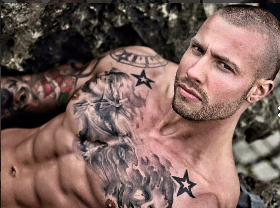 Stripper Mike Sta buchen - Bad-Boy-Strip für JGA & Partys in NRW & Bergisches Land – 4