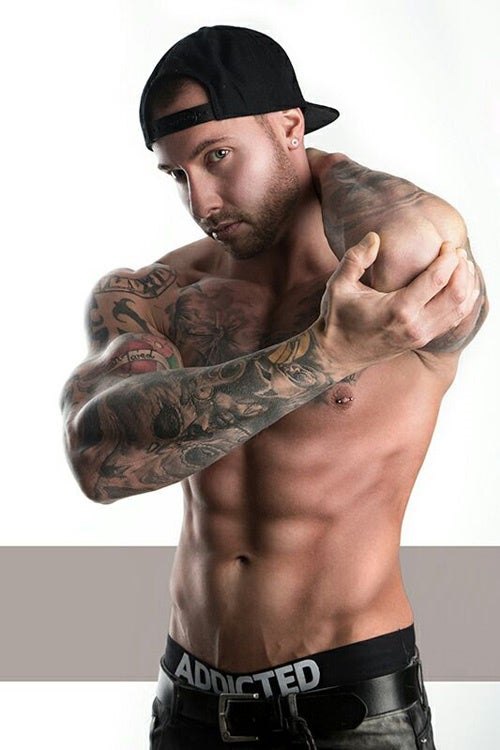 Stripper Mike Sta buchen - Bad-Boy-Strip für JGA & Partys in NRW & Bergisches Land