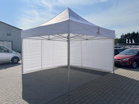 ProTent Faltzelt 4x4m mieten – stabiles Partyzelt inkl. Auf- & Abbau