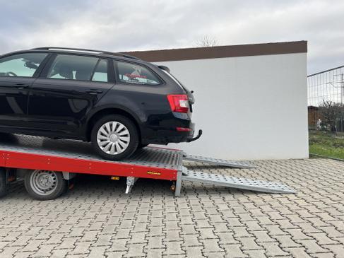 Böckmann Autotransportanhänger mieten – 3,5 t, kippbar, mit Seilwinde – 2