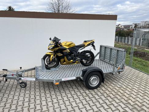 Doppel-Motorradanhänger mieten – Profi Tieflader 1.300 kg, gebremst – 3