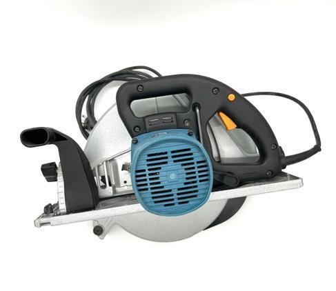 Makita Handkreissäge mieten – 2.100 W Profi-Säge, 100 mm Schnitttiefe – 2