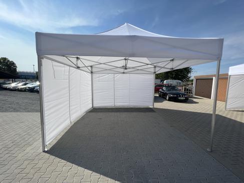 ProTent Faltzelt 4x4m mieten – stabiles Partyzelt inkl. Auf- & Abbau – 2