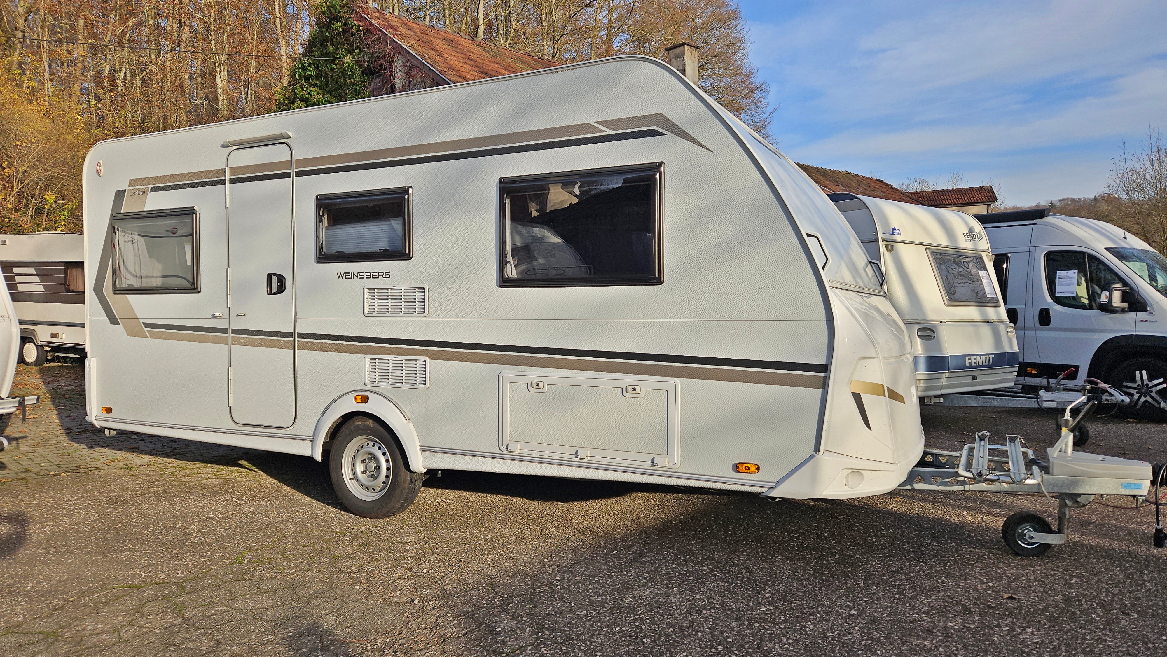 Wohnwagen mieten: WEINSBERG CaraOne 480 EU - Allround-Caravan für 2-5 Personen