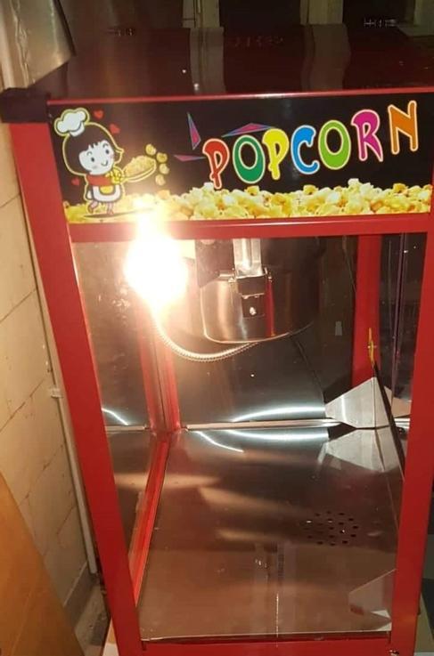 Popcornmaschine XXL mieten – Profi Popcornmaker für Event, Party & Messe – 3