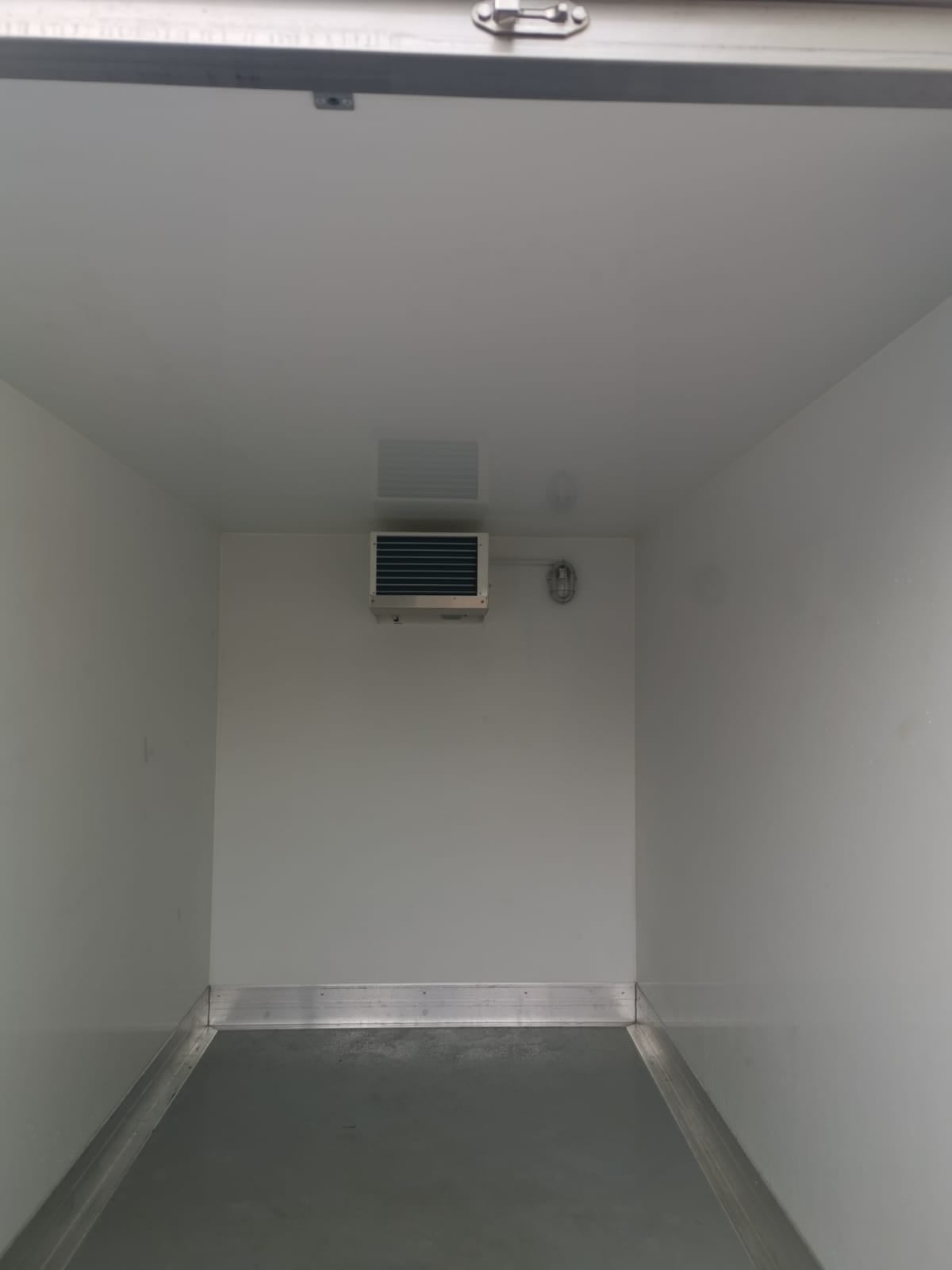 Kühlanhänger mieten – Wörmann Frigo Liner | auch Tiefkühlanhänger verfügbar – 2