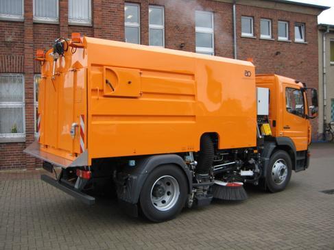 Großkehrmaschine mieten – Mercedes-Benz Atego 1523, 6 m³, EURO 6 – 2