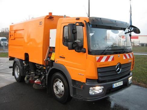 Großkehrmaschine mieten – Mercedes-Benz Atego 1523, 6 m³, EURO 6