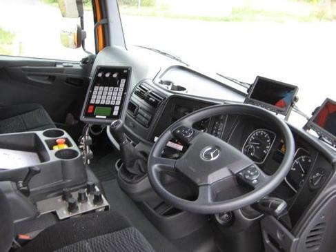 Großkehrmaschine mieten – ASSUGO PurAer Parata auf Mercedes-Benz Atego 1523, 6 m³, EURO 6 – 4