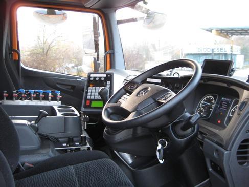 Großkehrmaschine mieten – Mercedes-Benz Atego 1523, 6 m³, EURO 6 – 4