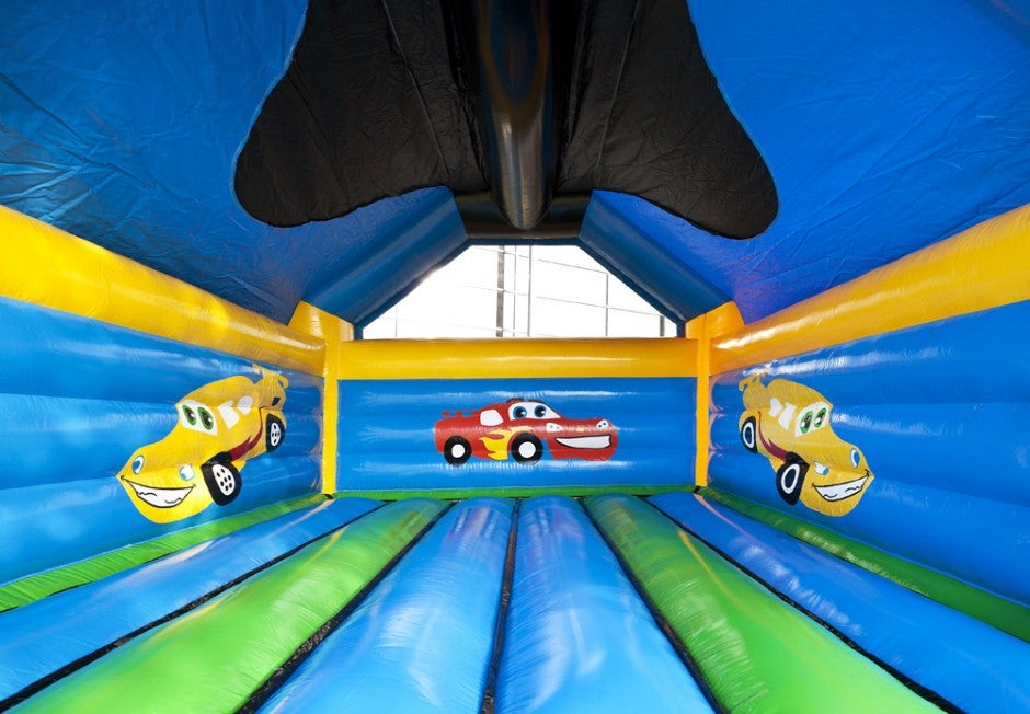 Hüpfburg Auto Super mieten – 6,5x5,2x5,1 m, Eyecatcher für bis zu 20 Kinder – 3