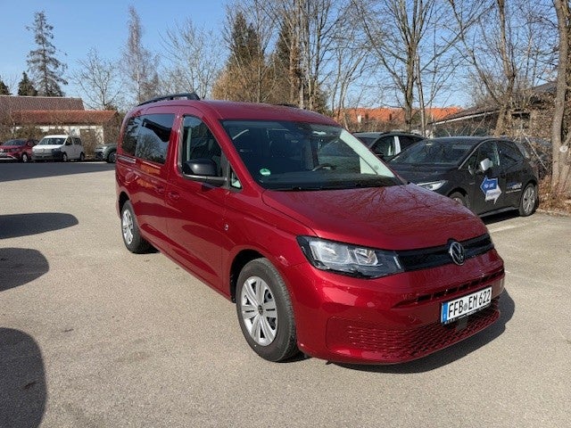 VW Caddy Maxi 7-Sitzer mieten – Familienvan mit Anhängerkupplung & Automatik