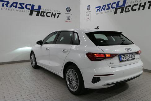 Audi A3 Sportback 30 Automatik mieten – Kompaktwagen mit Navi & Winterpaket – 2
